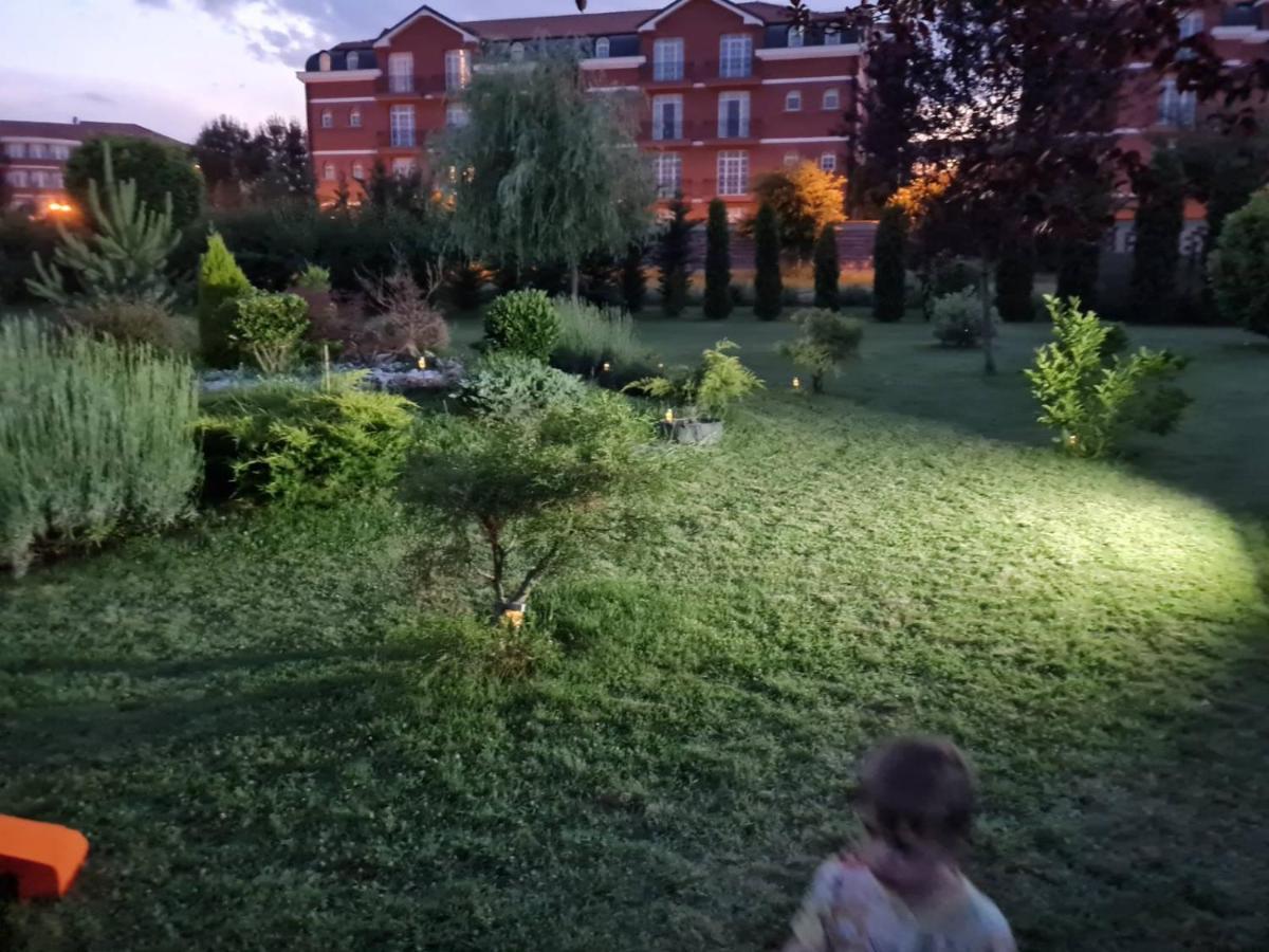 Green Villa Rodna Skopje Ngoại thất bức ảnh