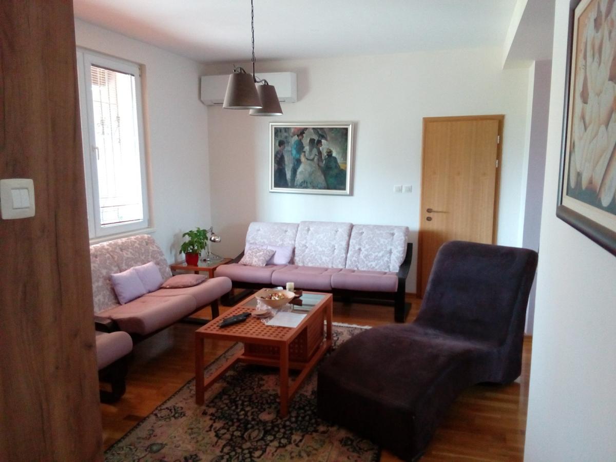 Green Villa Rodna Skopje Ngoại thất bức ảnh
